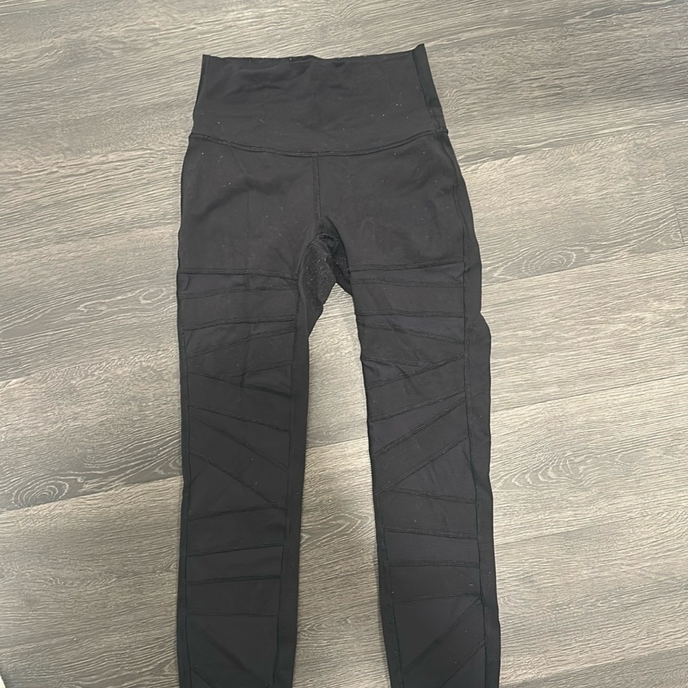 Lululemon Wunder Under Criss Cross Mesh Leggings